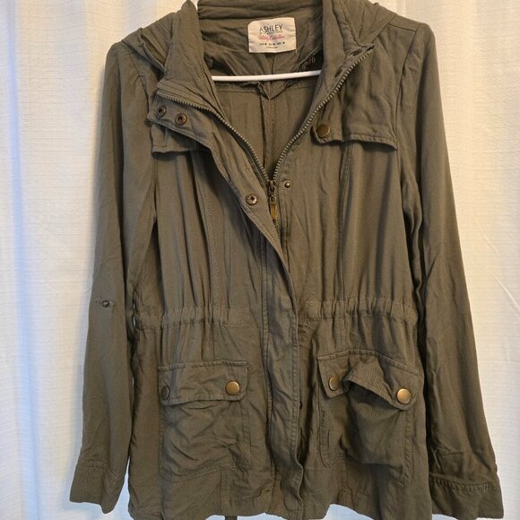 Utility Jacket by Ashley 26 international. Medium. Green. - Picture 1 of 6
